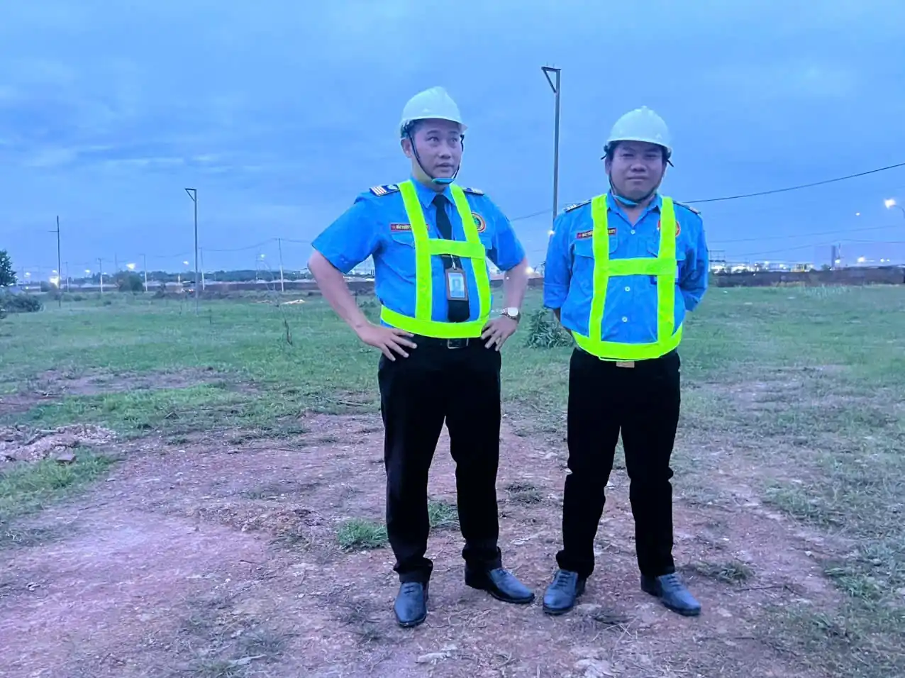 Nhân viên bảo vệ thực tế tại khu vực công nghiệp