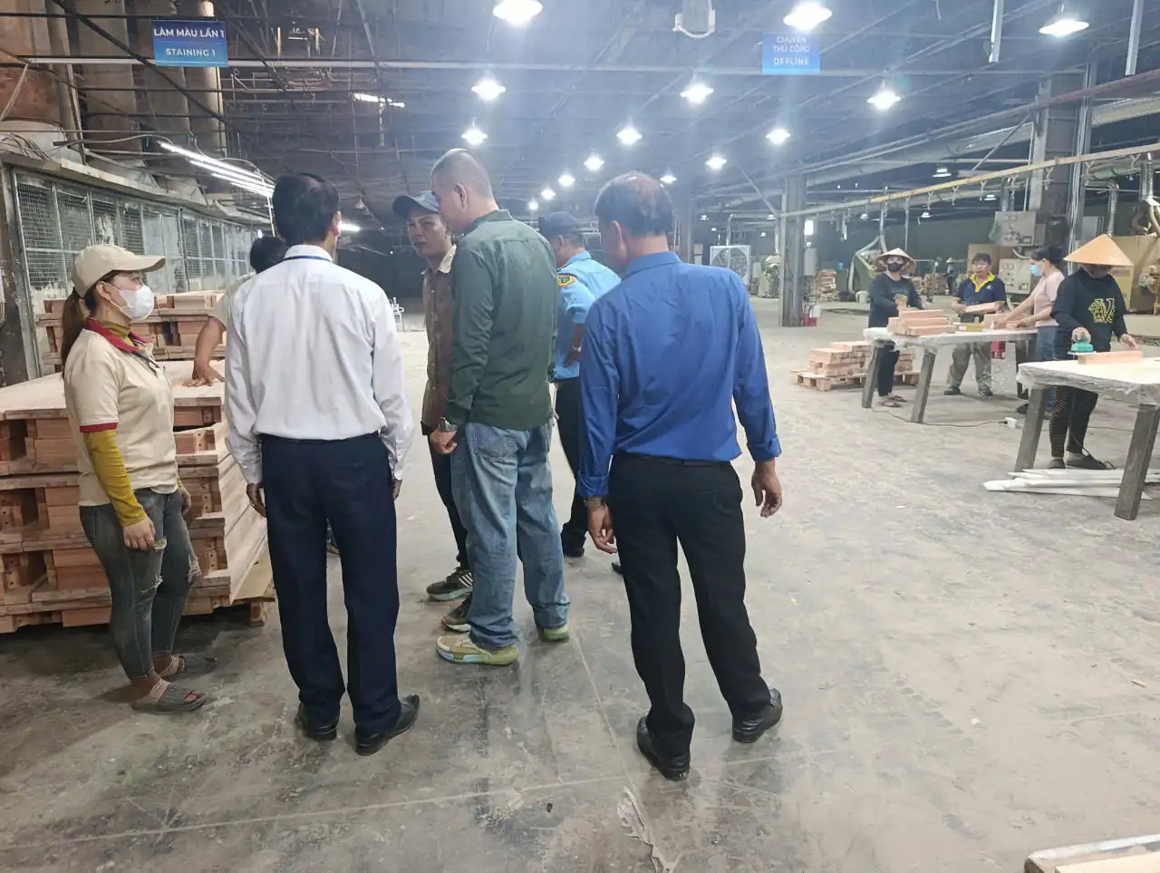 khảo sát xưởng sản xuất khi lựa chọn công ty bảo vệ Đồng Nai